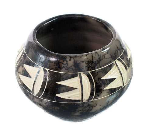 Native American Navajo Horse Hair Pottery JX130465
